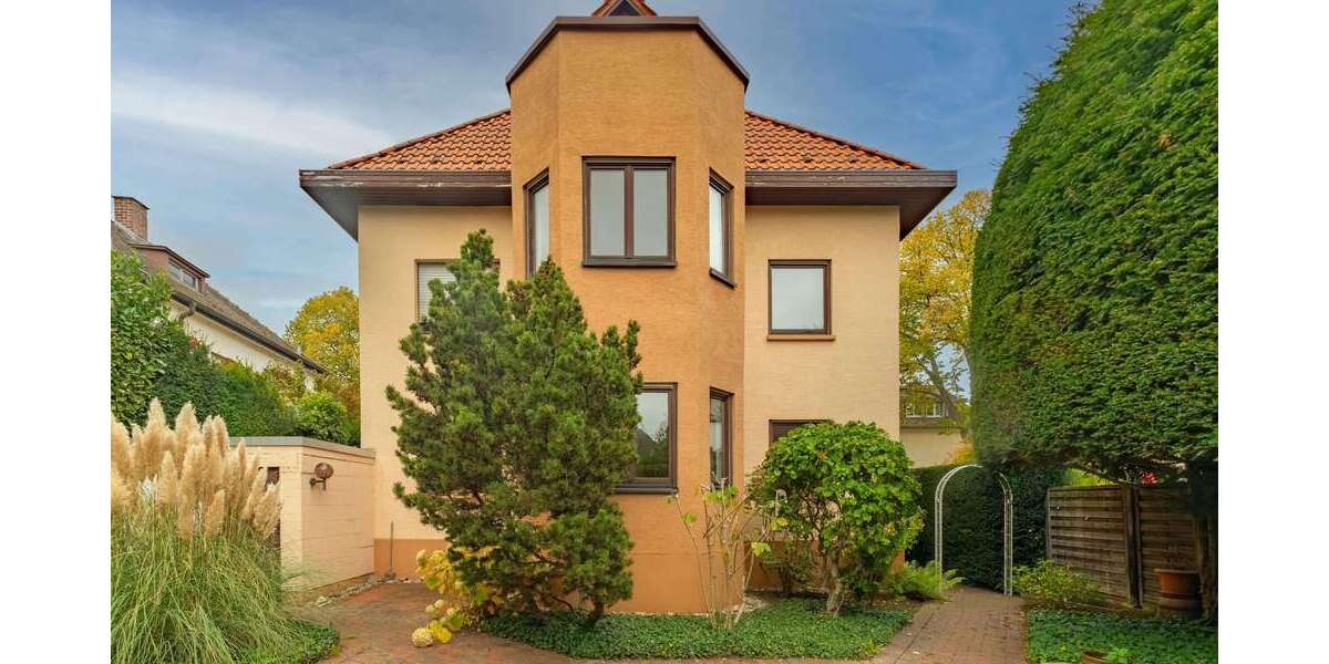 Haus zum Kaufen in Mannheim 935.000 € 231 m² 8 zimmer