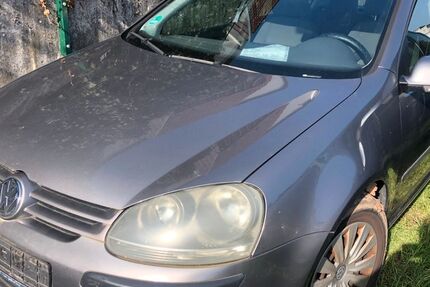 VW Golf 311.024 km 688 &euro; Wiesloch 69168