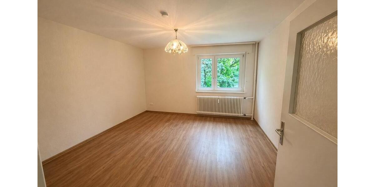 Erdgeschoßwohnung Ludwigshafen am Rhein Parkinsel - 2 Zimmer, 61 m&sup2;, 160.000&euro; | Angebot:26326847