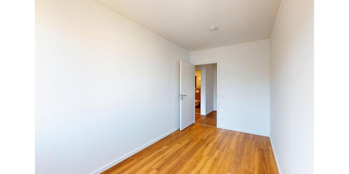 Etagenwohnung Ludwigshafen am Rhein Parkinsel - 3 Zimmer, 77 m&sup2;, 1.070&euro; | Angebot:22716240