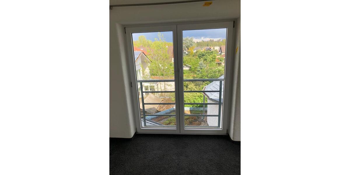 Dachgeschoßwohnung Walldorf - 3 Zimmer, 74 m&sup2;, 390.000&euro; | Angebot:26251631