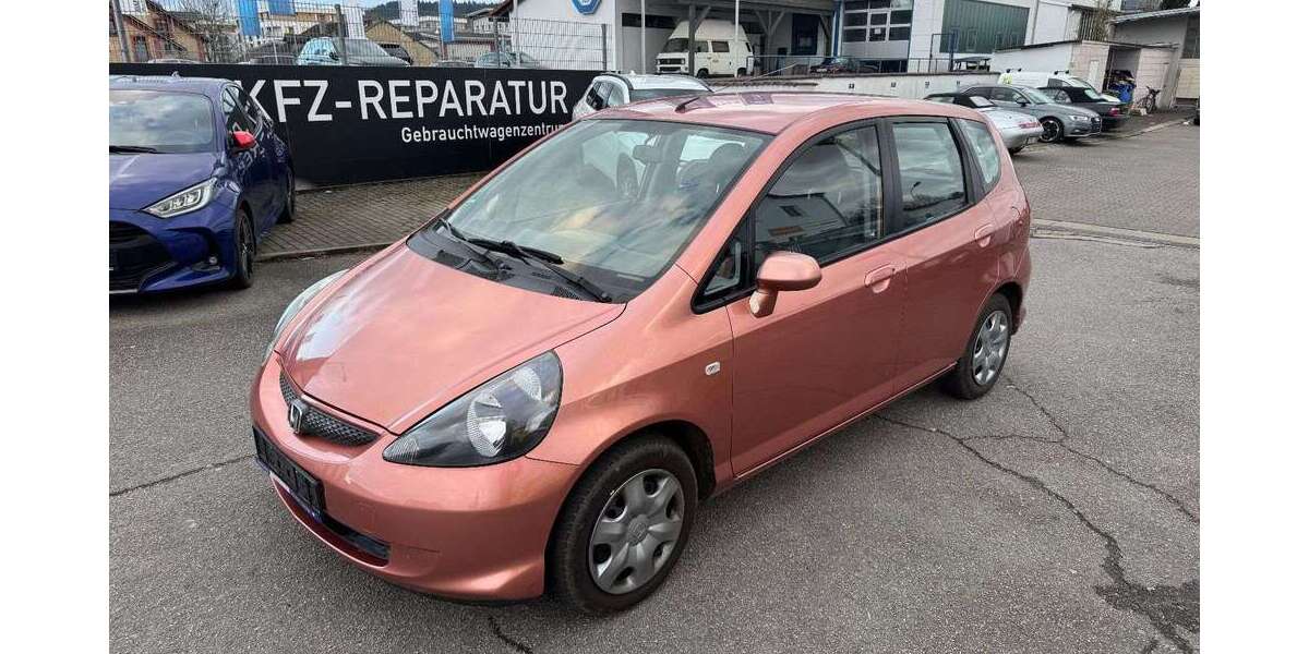 Honda Jazz 82.000 km 2.990 &euro; Weinheim 69469