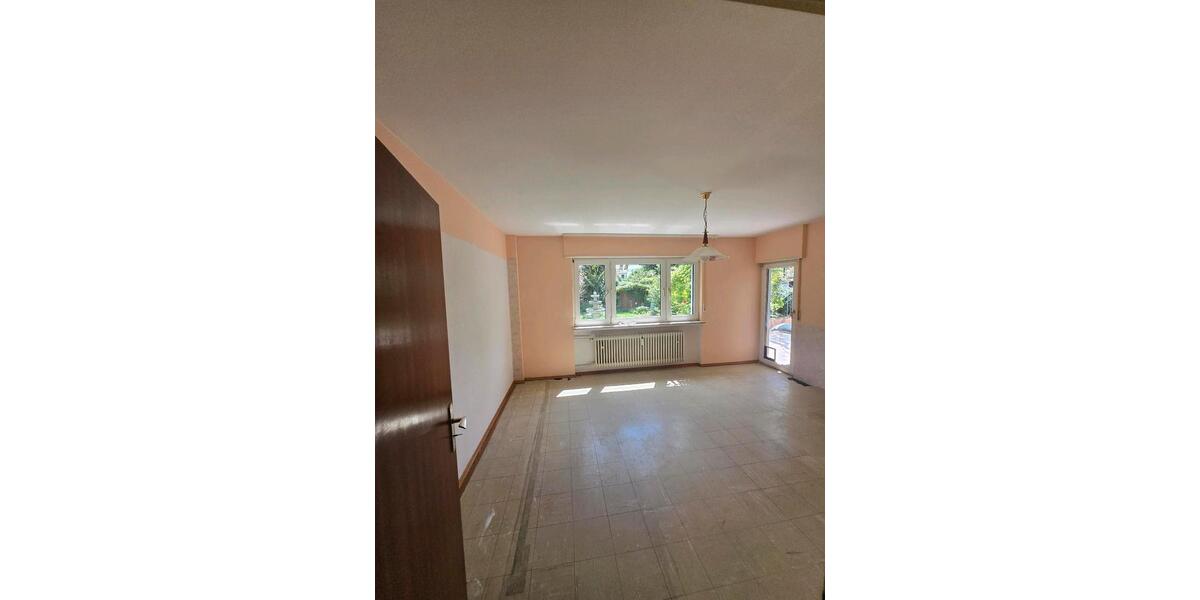 Erdgeschoßwohnung Heddesheim - 2.5 Zimmer, 98 m&sup2;, 300.000&euro; | Angebot:27162326