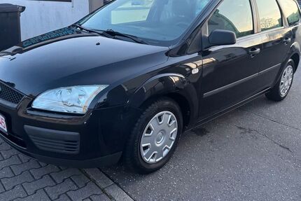 Ford Focus 145.600 km 2.290 &euro; Mannheim 68309