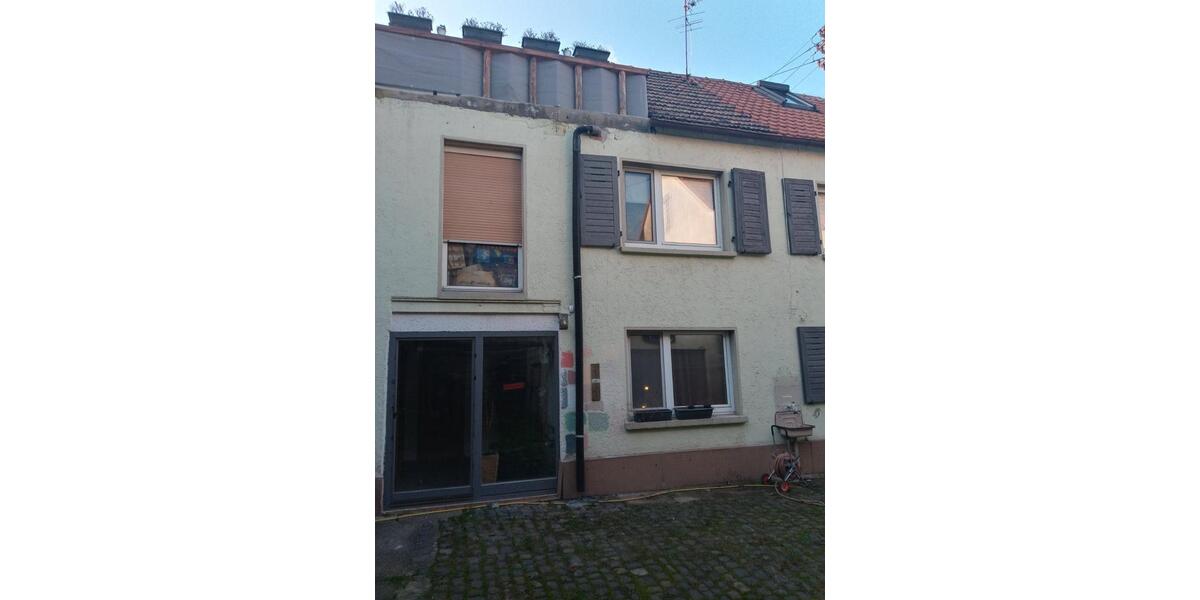 Einfamilienhaus Neustadt an der Weinstraße Duttweiler - 11 Zimmer, 200 m&sup2;, 520.000&euro; | Angebot:26318064