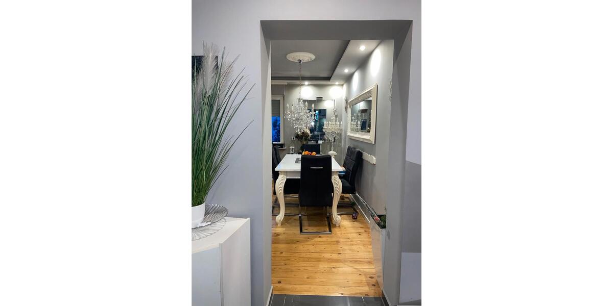 Etagenwohnung Mannheim Innenstadt - 3 Zimmer, 75 m&sup2;, 230.000&euro; | Angebot:26921944