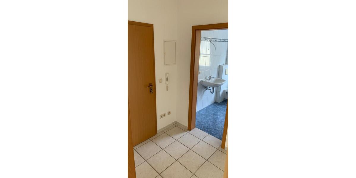 Lu- Edigheim, 2 ZKB, Balkon, hell, gepflegt, PKW- Stellplatz 2 zimmer