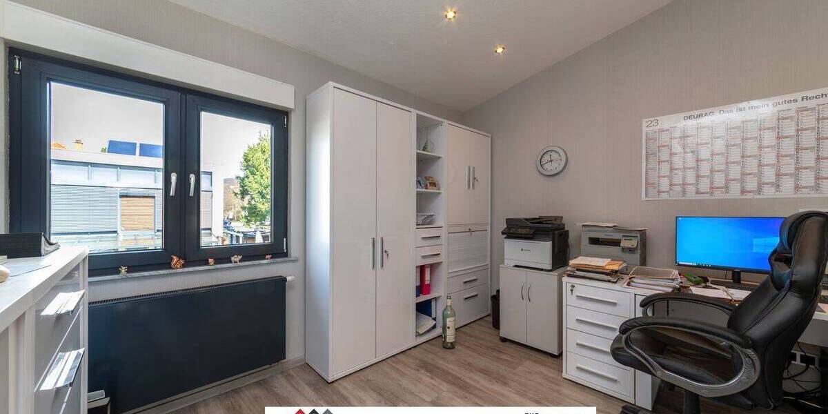 Traumhaftes REH mit 168qm WF und 400qm GS, inkl. Garten + Balkon, Garage, hochwertig kernsaniert 6 zimmer