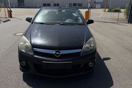 Opel Astra 235.983 km 2.999 &euro; Hockenheim 68766