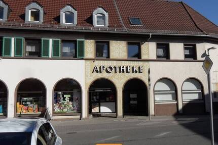 Großzügige Etagenwohnung(OG+DG) mit ca. 235 m² über 1. OG & DG in Ludwigshafen-Oppau