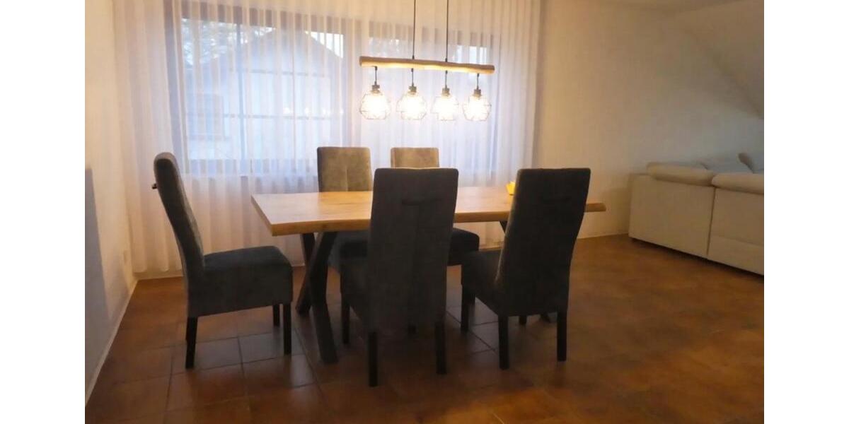 Dachgeschoßwohnung Weinheim - 4 Zimmer, 106 m&sup2;, 229.000&euro; | Angebot:26295957