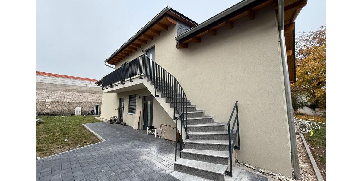 Dachgeschoßwohnung Ludwigshafen am Rhein Edigheim - 3.5 Zimmer, 85 m&sup2;, 305.000&euro; | Angebot:24526937