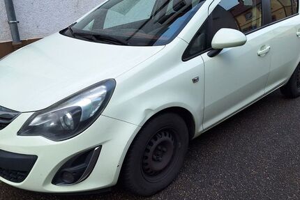 Opel Corsa 211.589 km 2.499 &euro; Hockenheim 68766