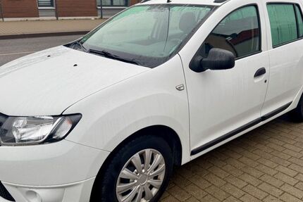 Dacia Logan 62.000 km 5.790 &euro; Worms 67551