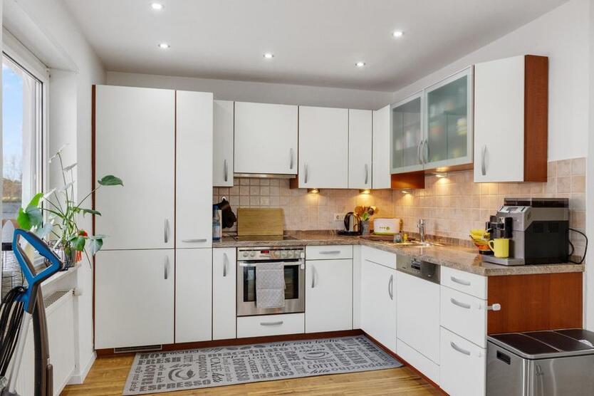Komfortabler Bungalow mit eigener EinliegerWohnung