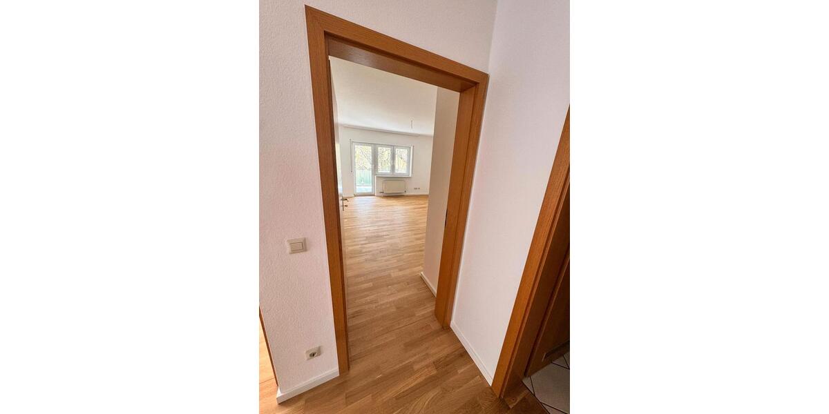 Etagenwohnung Dossenheim - 3 Zimmer, 125 m&sup2;, 1.800&euro; | Angebot:26030736