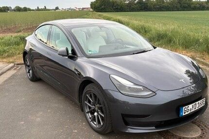 Tesla Model 3 76.500 km 28.600 &euro; Gernsheim 64579
