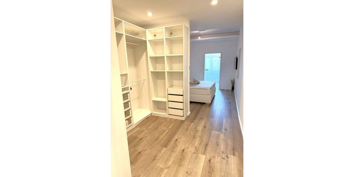 Etagenwohnung Worms Innenstadt - 4 Zimmer, 135 m&sup2;, 1.490&euro; | Angebot:25360545