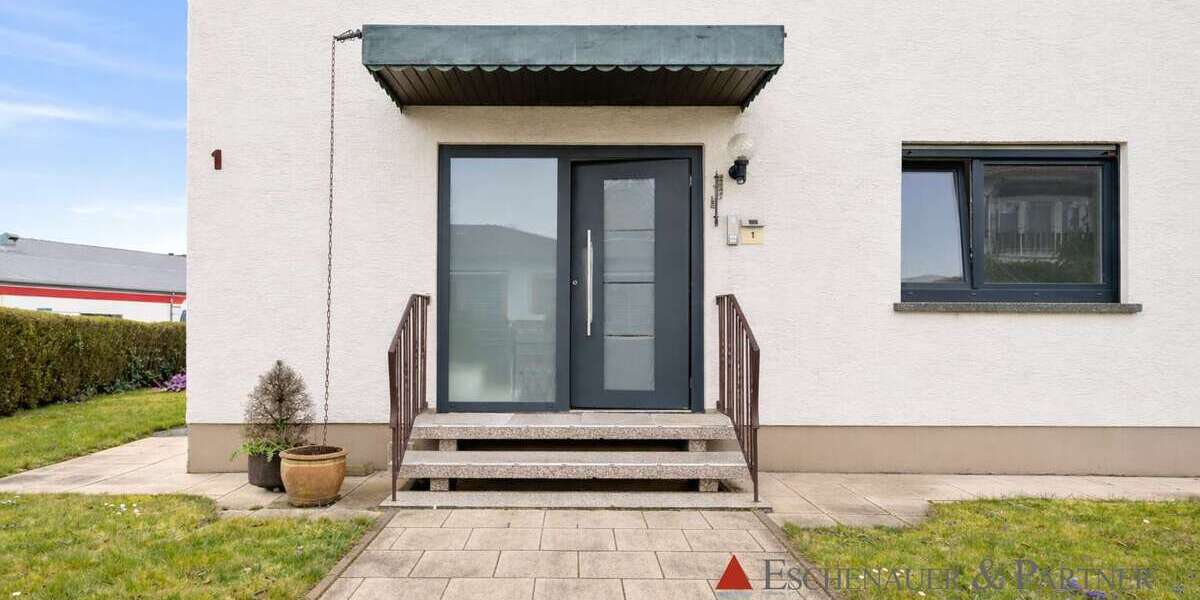 Einfamilienhaus Hemsbach - 5 Zimmer, 150 m&sup2;, 1.650&euro; | Angebot:25995791