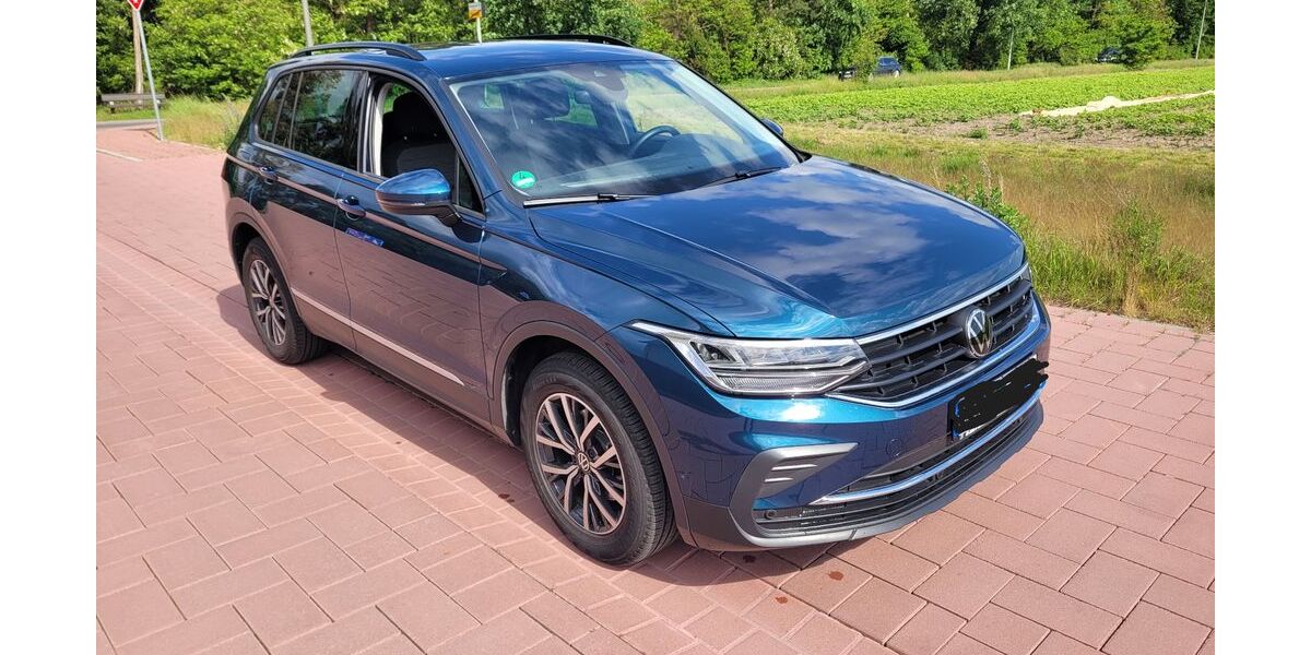 VW Tiguan 10.300 km 30.700 &euro; Bürstadt 68642