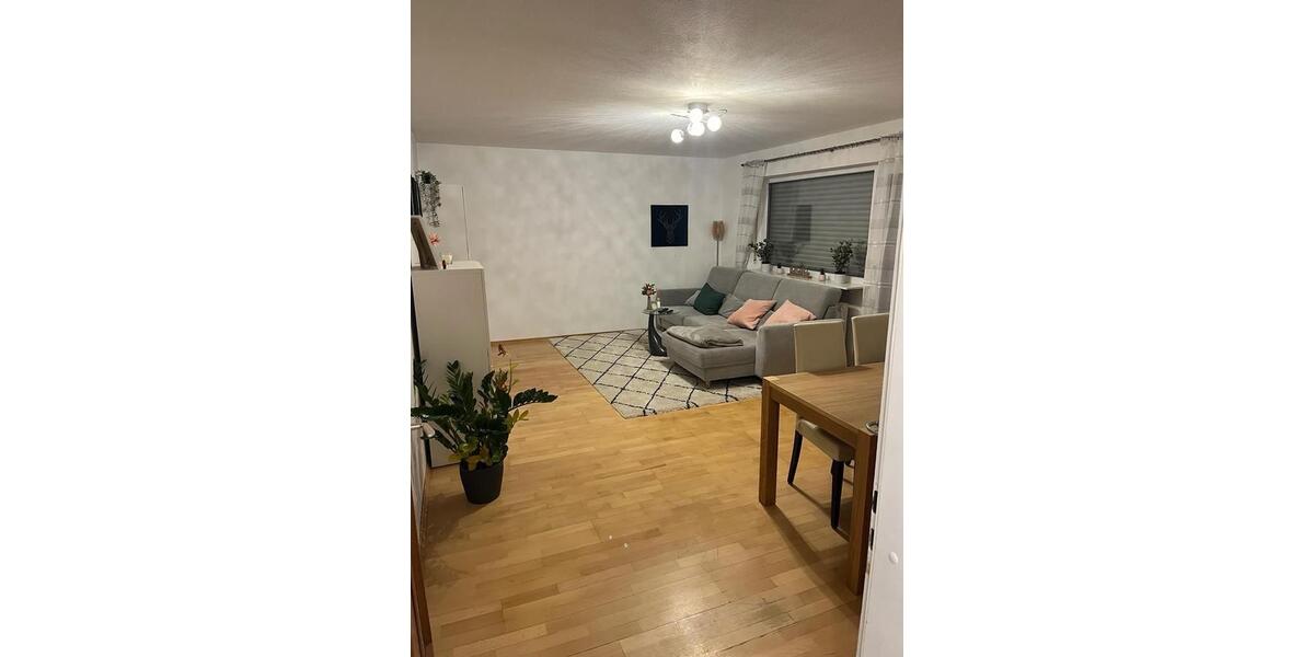 Etagenwohnung Eppelheim - 2 Zimmer, 70 m&sup2;, 900&euro; | Angebot:24733532
