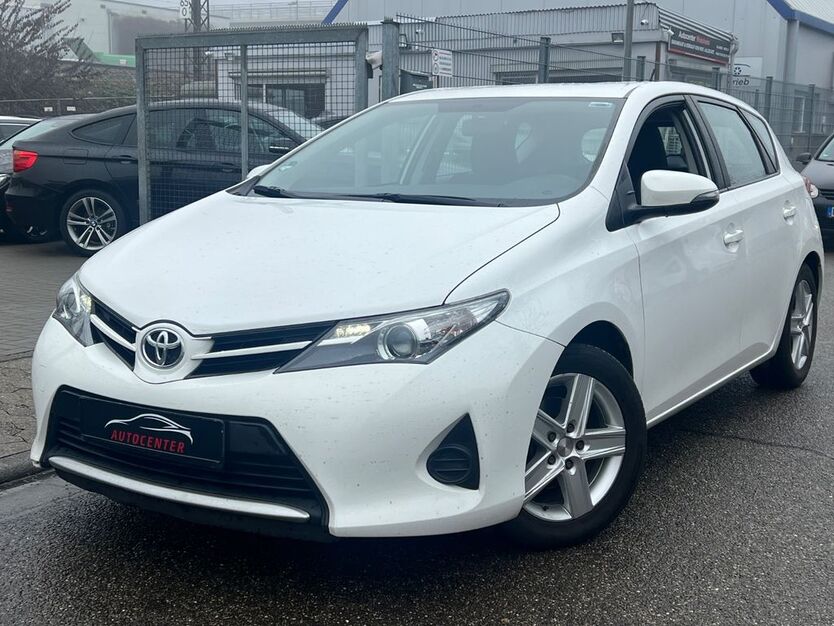 Toyota Auris 115.000 km 8.990 € Weinheim 69469