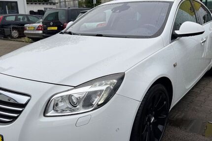 Opel Insignia 135.000 km 5.990 &euro; Mannheim 68309