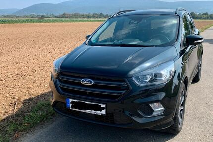 Ford Kuga 102.000 km 15.500 &euro; Wiesenbach 69257