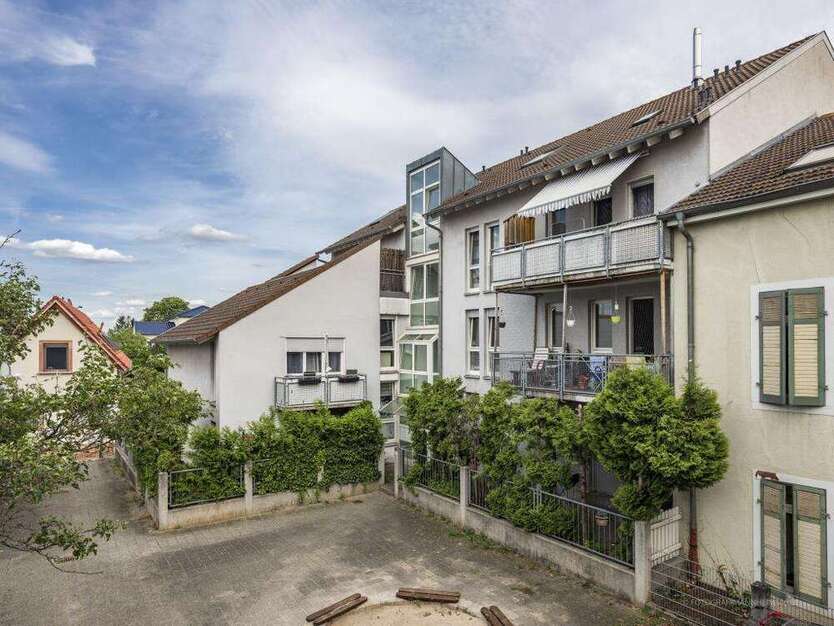 Wohnung zum Mieten in Ludwigshafen am Rhein 628 € 75.27 m²