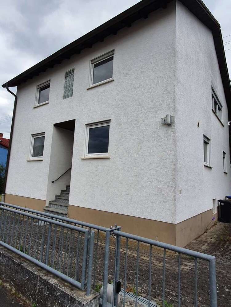Haus zum Mieten in Neustadt an der Weinstraße 1.800 € 160 m²