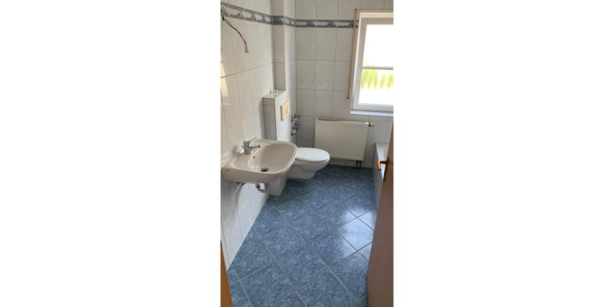 Lu- Edigheim, 2 ZKB, Balkon, hell, gepflegt, PKW- Stellplatz 2 zimmer