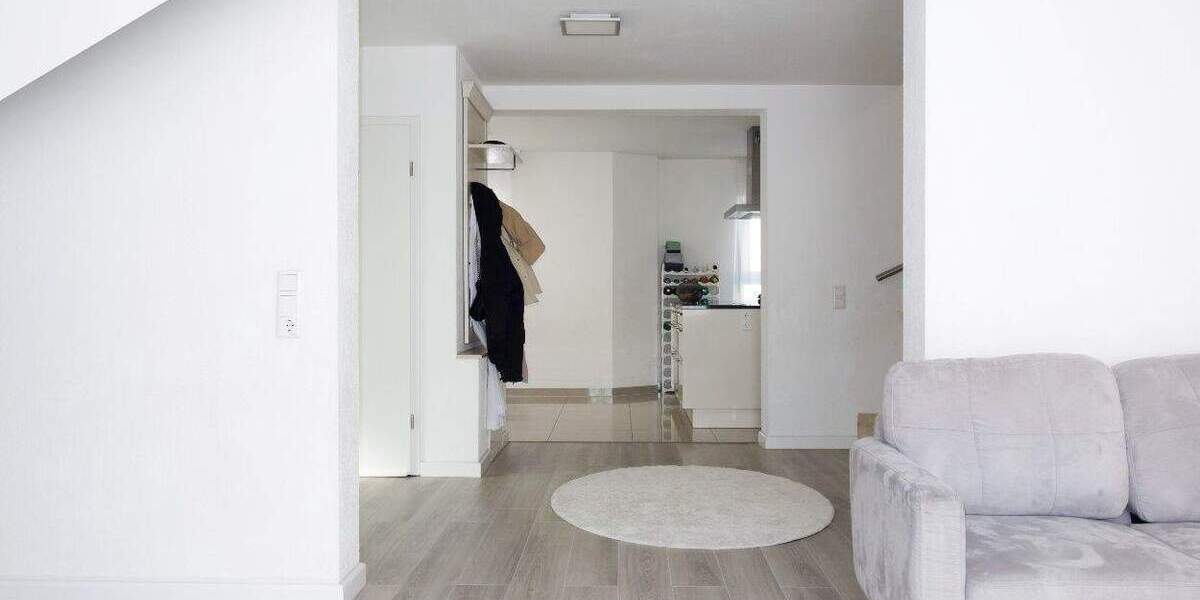 Doppelhaushälfte Philippsburg - 6 Zimmer, 234 m&sup2;, 560.000&euro; | Angebot:25797076