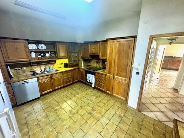 Mehrfamilienhaus, Wohnhaus Mannheim Seckenheim - 9 Zimmer, 234 m&sup2;, 635.000&euro; | Angebot:26081186