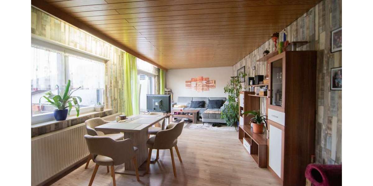 Haus zum Kaufen in Philippsburg 510.000 € 266 m² 10 zimmer