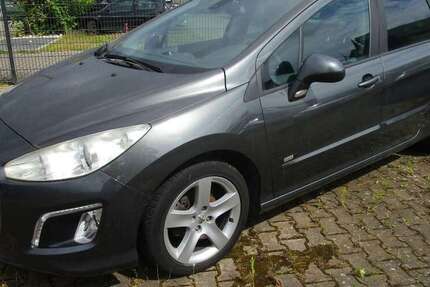 Peugeot 308 152.200 km 4.985 &euro; Viernheim 68519