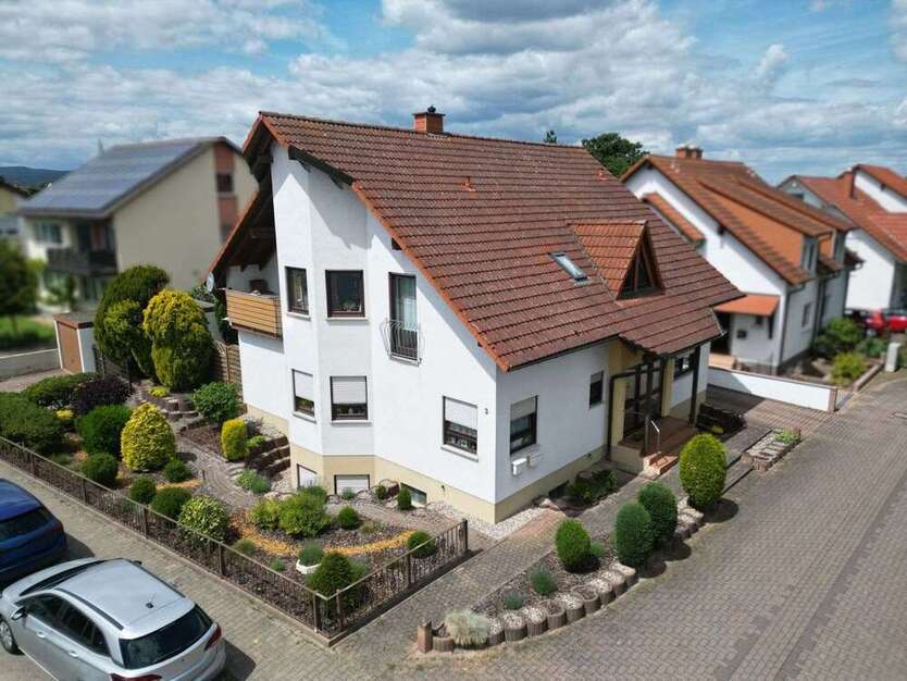 Haus zum Kaufen in Hochdorf 582.000 € 200 m²