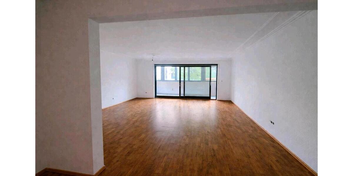 Etagenwohnung Mannheim Almenhof - 4 Zimmer, 140 m&sup2;, 1.960&euro; | Angebot:26289280