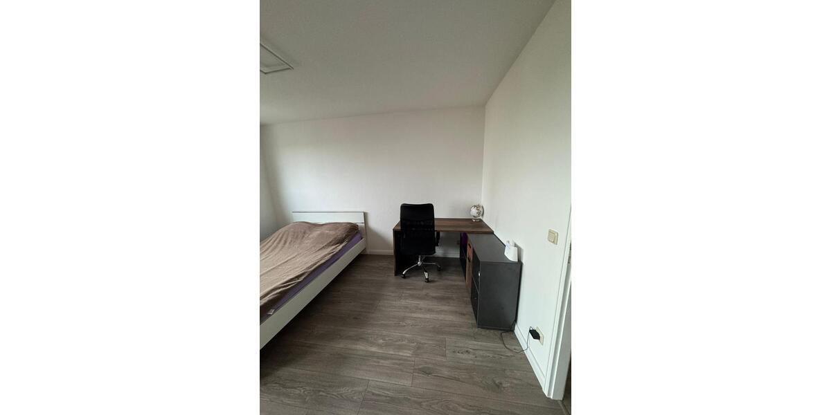Etagenwohnung Eppelheim - 2.5 Zimmer, 64 m&sup2;, 1.350&euro; | Angebot:26234691