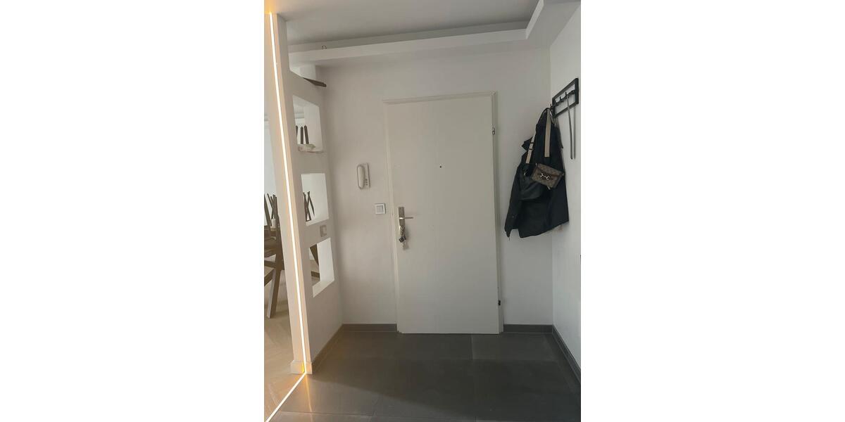 Etagenwohnung Ludwigshafen am Rhein Ludwigshafen-Oggersheim - 4 Zimmer, 100 m&sup2;, 1.600&euro; | Angebot:25323609