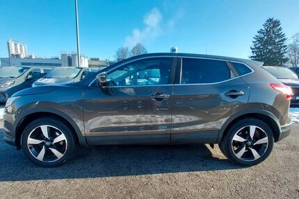 Nissan Qashqai 171.000 km 10.400 &euro; Mannheim 68199