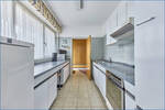** Großer Bungalow ** Wohnen auf einer Etage!