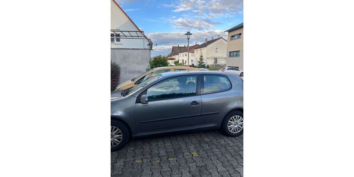 VW Golf 230.000 km 1.250 &euro; Leimen 69181