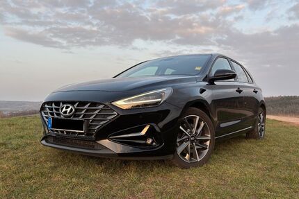 Hyundai i30 90.000 km 13.700 &euro; Haßloch 67454