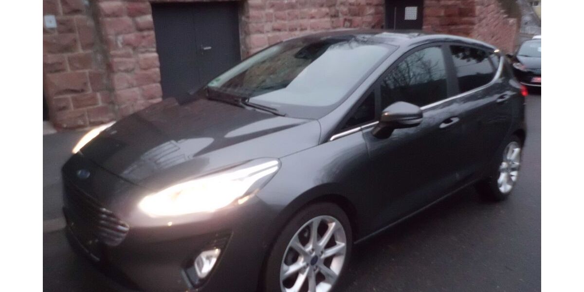Ford Fiesta 30.000 km 11.800 &euro; Heidelberg 69118