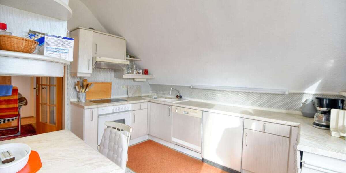 3 ZKB DG & 2 ZKB Souterrain Whg Sofort beziehbar Garage & 2 Stellplätze inkl 5 zimmer