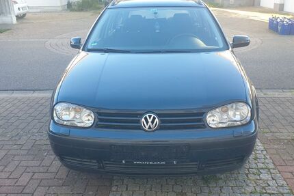 VW Golf 141.500 km 2.900 &euro; Neulußheim 68809