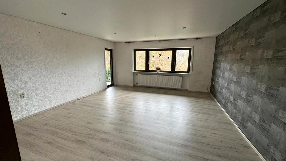 Einfamilienhaus Mörlenbach - 7 Zimmer, 204 m&sup2;, 525.000&euro; | Angebot:25717963