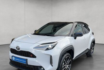Toyota Yaris Cross 5.872 km 32.900 € Mannheim 68307