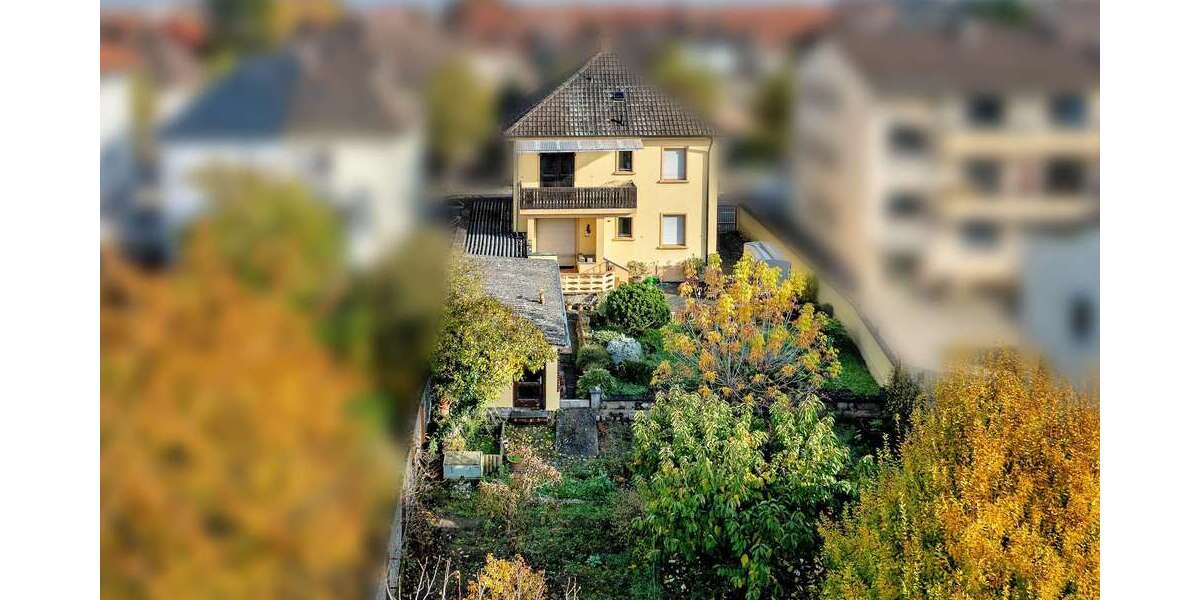 Einfamilienhaus Schwetzingen - 6.5 Zimmer, 138 m&sup2;, 689.000&euro; | Angebot:24180178