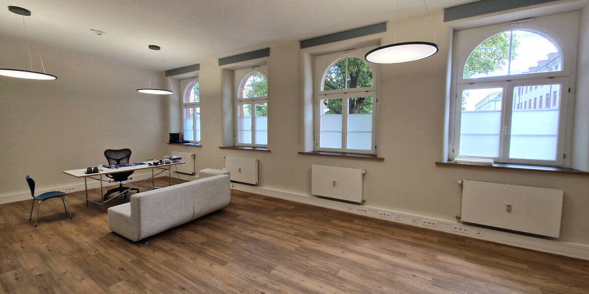 hip: voll ausgestattete S2-Labore und repräsentative Büroflächen zimmer